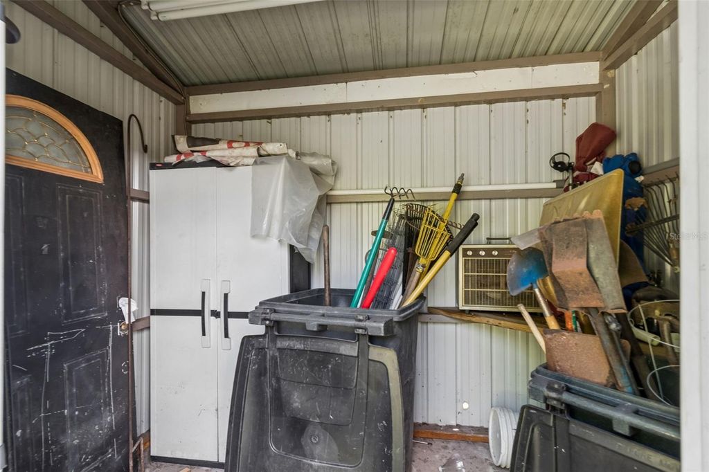 Image 84 of property listing at 4300 CR 673, Bushnell, FL 33513