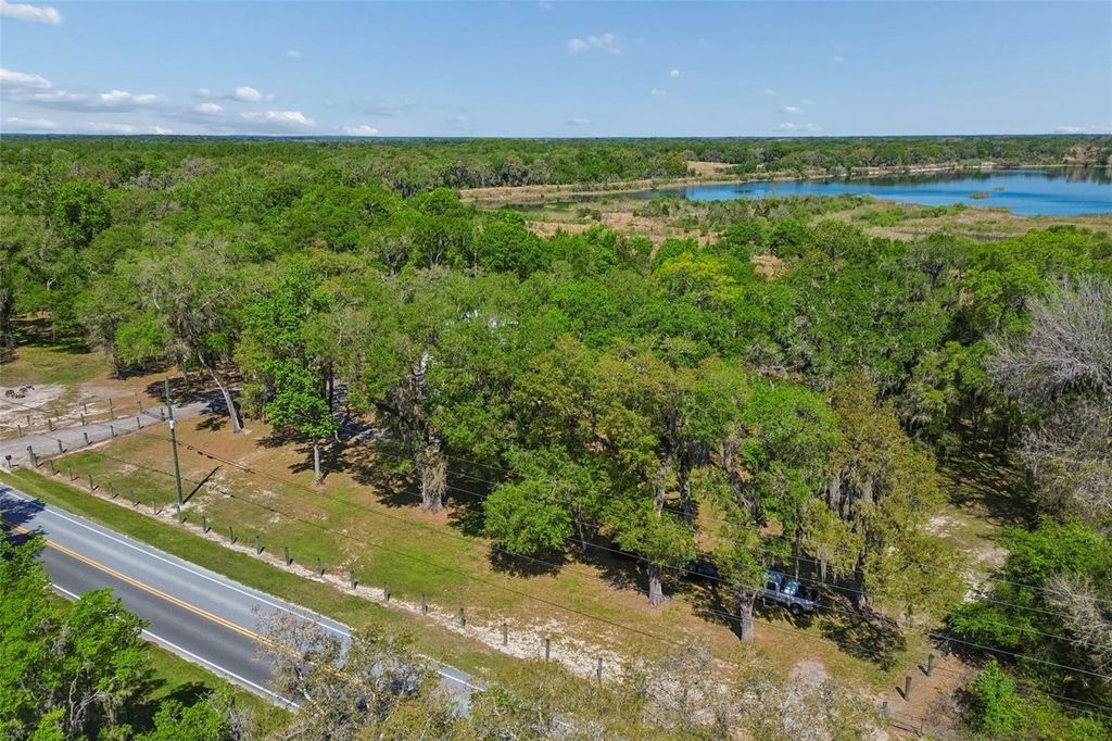 Image 95 of property listing at 4300 CR 673, Bushnell, FL 33513