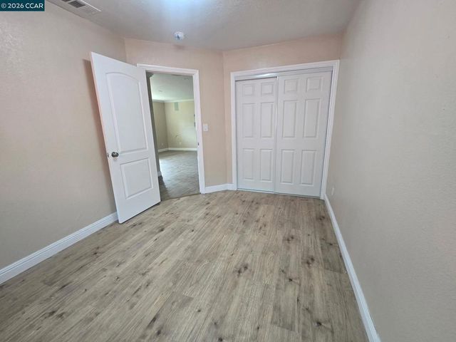 3121 Cowell Rd, Concord, CA 94518