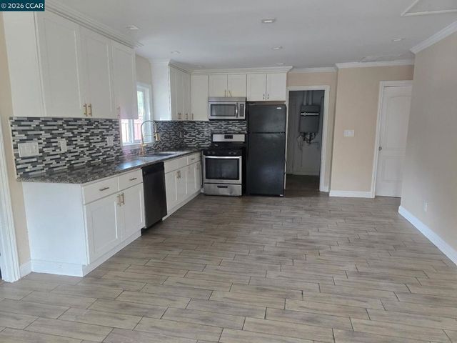 3121 Cowell Rd, Concord, CA 94518