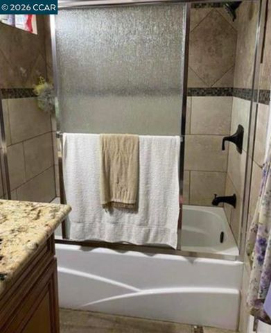 3121 Cowell Rd, Concord, CA 94518