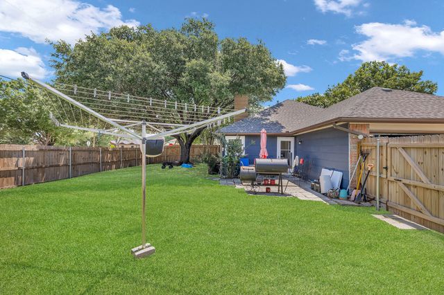 613 Purple Sage Trail, Mesquite, TX 75149