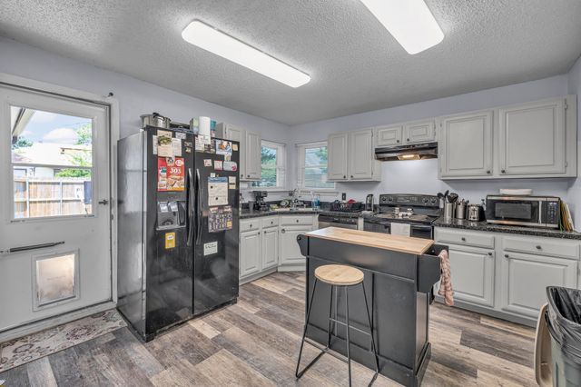 613 Purple Sage Trail, Mesquite, TX 75149