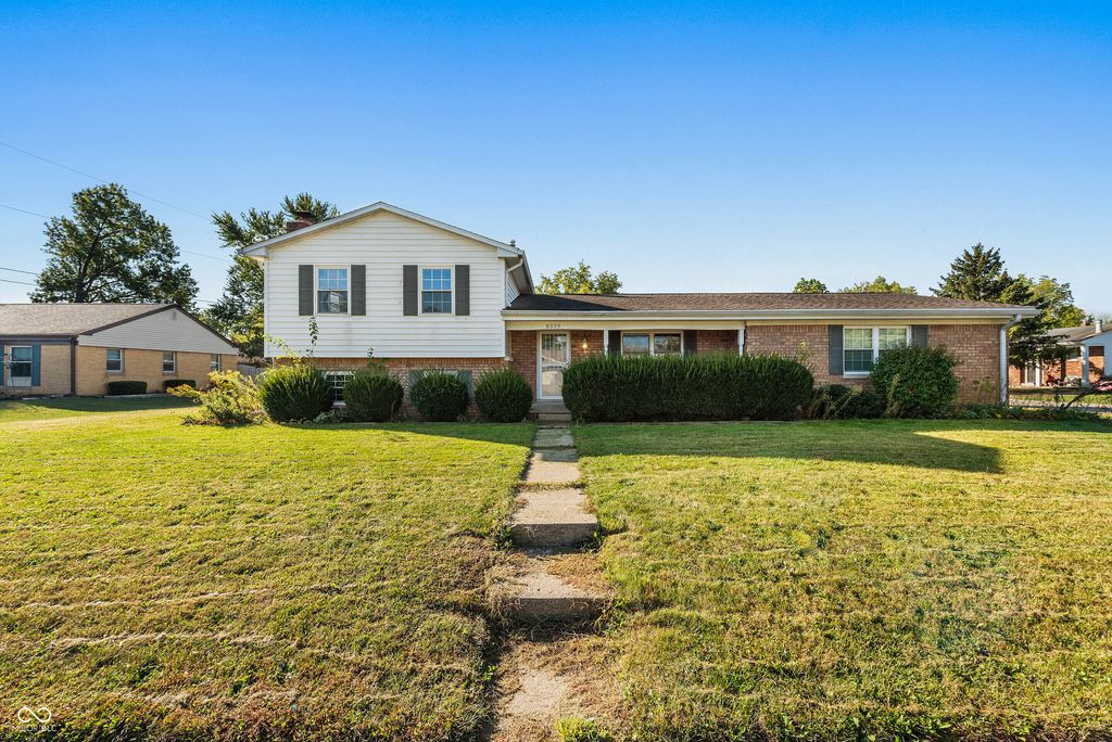 8029 E 13th Street, Indianapolis, IN 46219