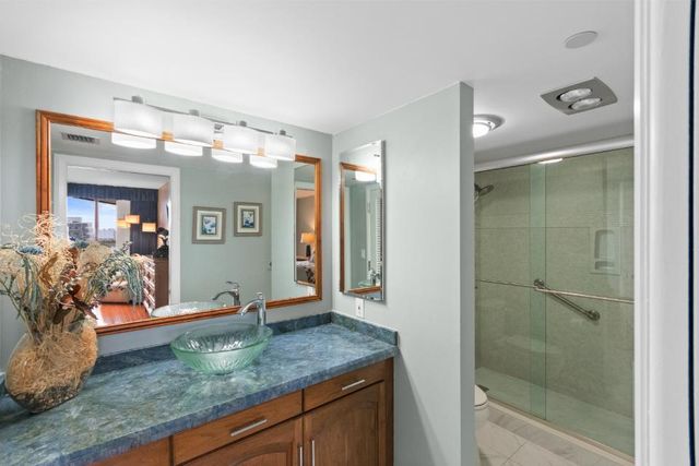 100 Lakeshore Drive 754, North Palm Beach, FL 33408