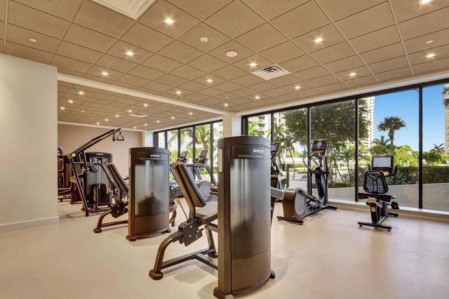 100 Lakeshore Drive 754, North Palm Beach, FL 33408