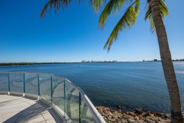 100 Lakeshore Drive 754, North Palm Beach, FL 33408