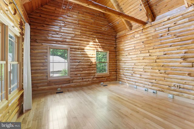307 WILDLIFE WAY, Harpers Ferry, WV 25425