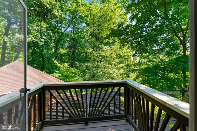 307 WILDLIFE WAY, Harpers Ferry, WV 25425