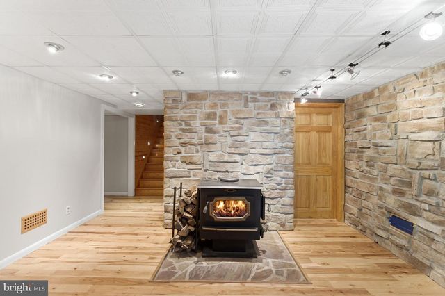 307 WILDLIFE WAY, Harpers Ferry, WV 25425