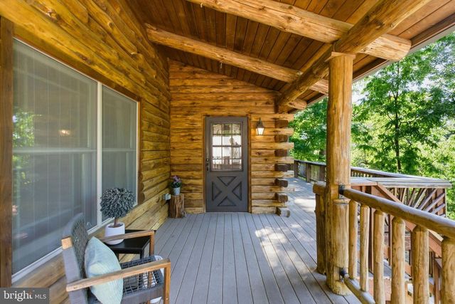 307 WILDLIFE WAY, Harpers Ferry, WV 25425