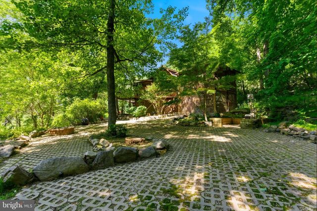 307 WILDLIFE WAY, Harpers Ferry, WV 25425