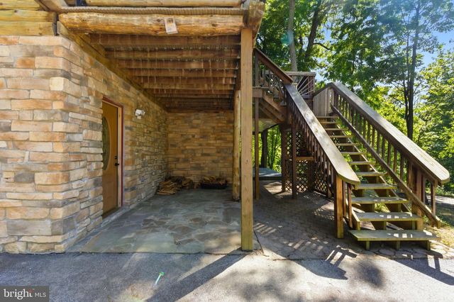 307 WILDLIFE WAY, Harpers Ferry, WV 25425
