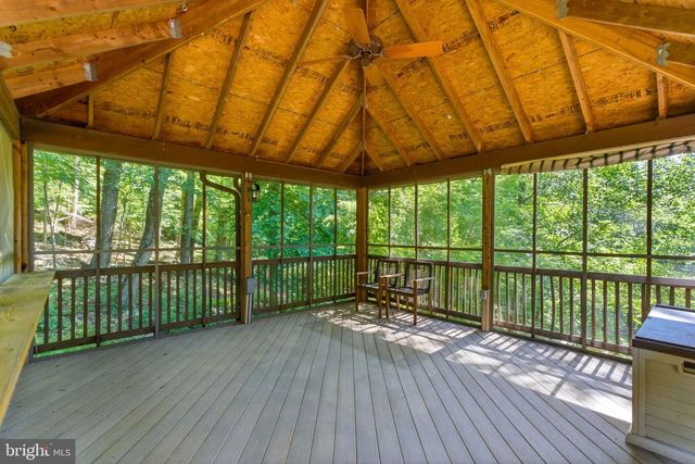 307 WILDLIFE WAY, Harpers Ferry, WV 25425