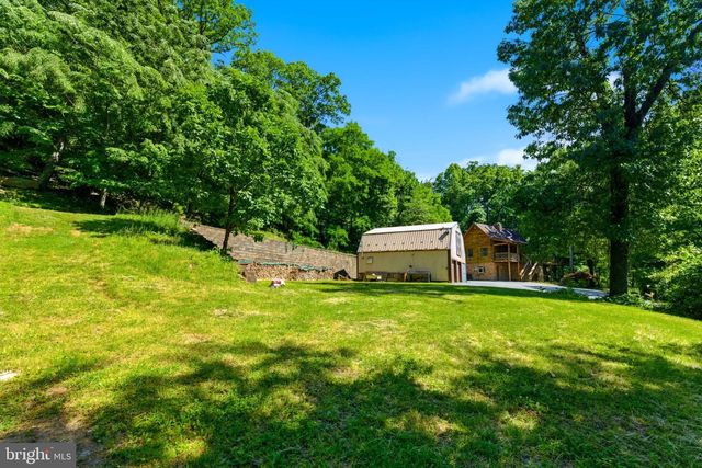 307 WILDLIFE WAY, Harpers Ferry, WV 25425