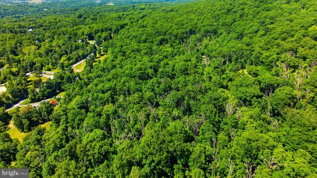 307 WILDLIFE WAY, Harpers Ferry, WV 25425