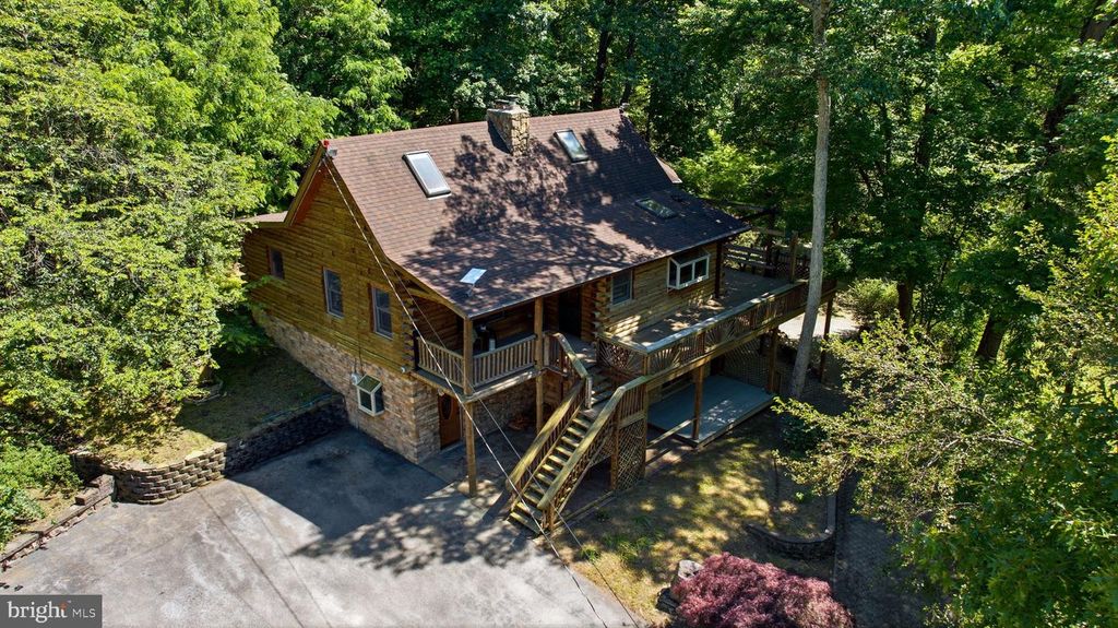 307 WILDLIFE WAY, Harpers Ferry, WV 25425