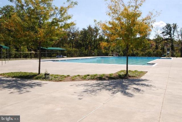22092 AVONWORTH SQ, Broadlands, VA 20148