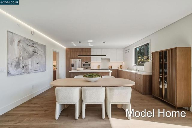 B Cherry Lane, Walnut Creek, CA 94597