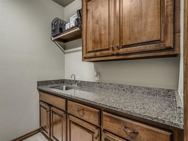 12084 Eastwood Drive, Choctaw, OK 73020