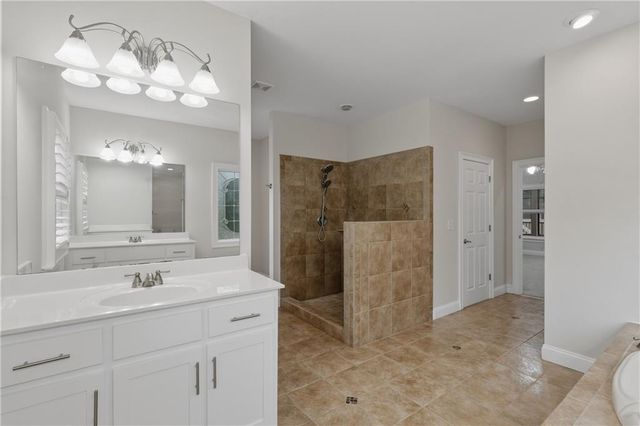 210 Enfield Lane, Mcdonough, GA 30252