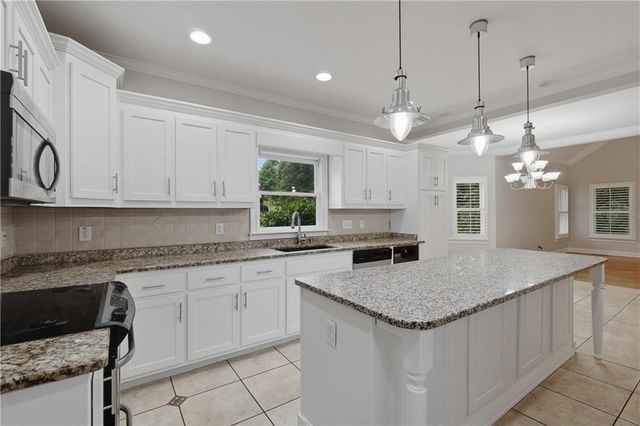 210 Enfield Lane, Mcdonough, GA 30252
