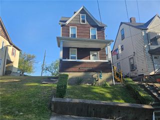 2212 Cronemeyer St, Mckeesport, PA 15132