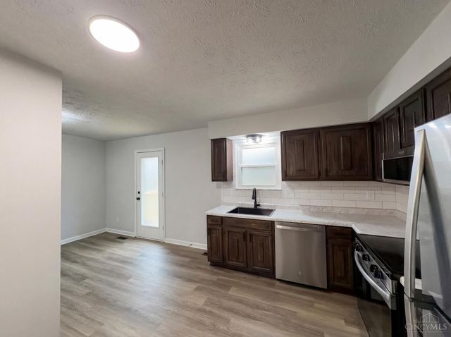 10366 Pippin Lane, Colerain Twp, OH 45231