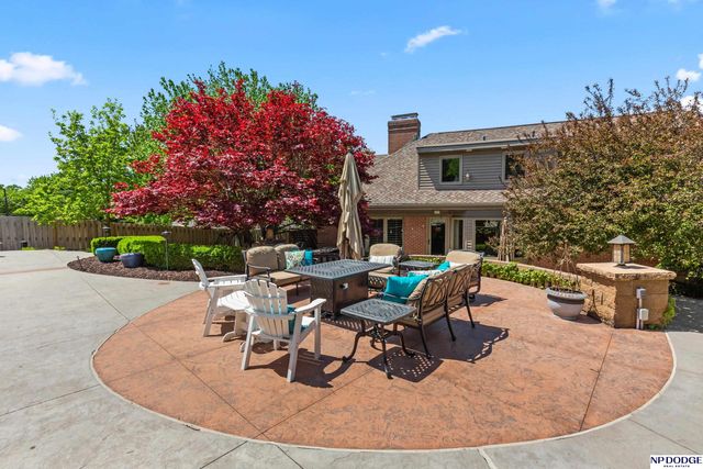 611 S 93rd Avenue, Omaha, NE 68114