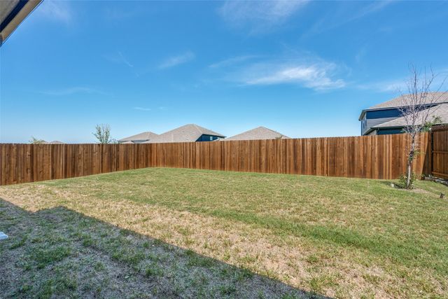 2708 Lopice Lane, Fort Worth, TX 76179