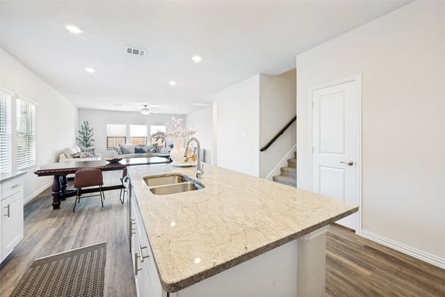 2708 Lopice Lane, Fort Worth, TX 76179