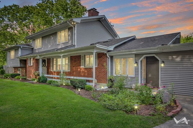 850 W Fabyan Parkway, Batavia, IL 60510