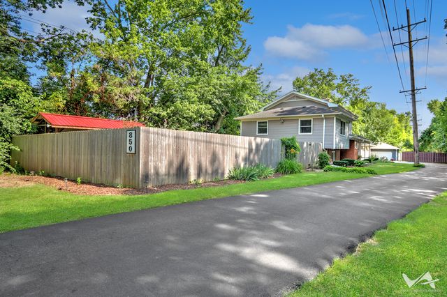 850 W Fabyan Parkway, Batavia, IL 60510