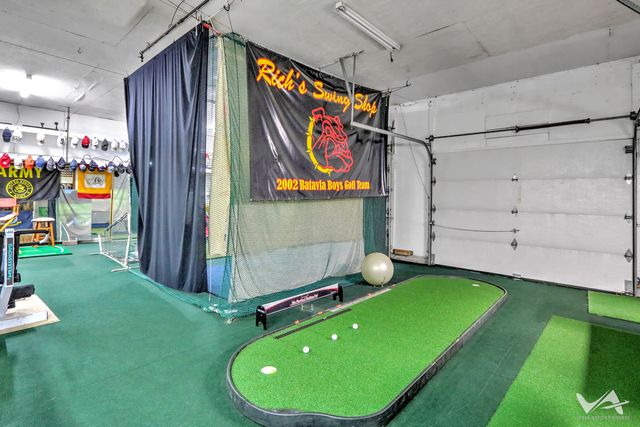 850 W Fabyan Parkway, Batavia, IL 60510