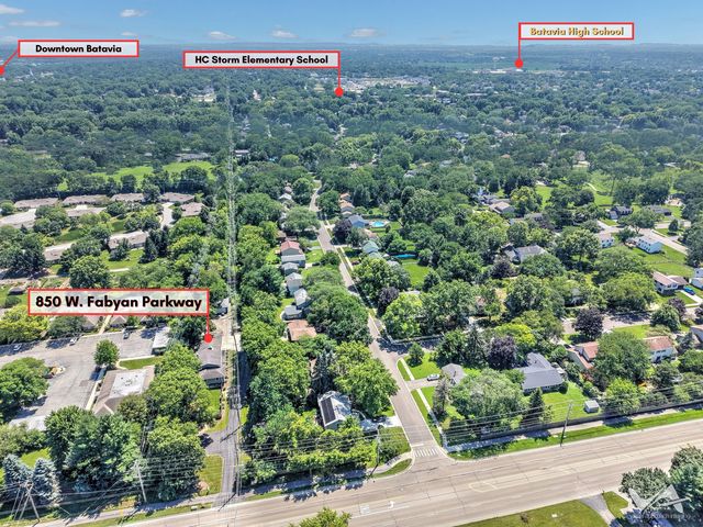 850 W Fabyan Parkway, Batavia, IL 60510