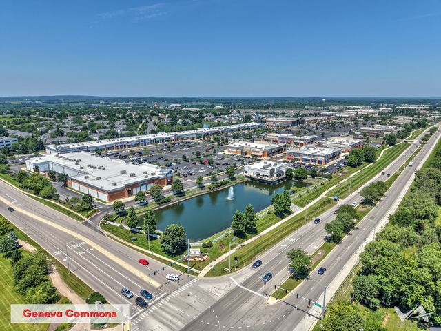 850 W Fabyan Parkway, Batavia, IL 60510