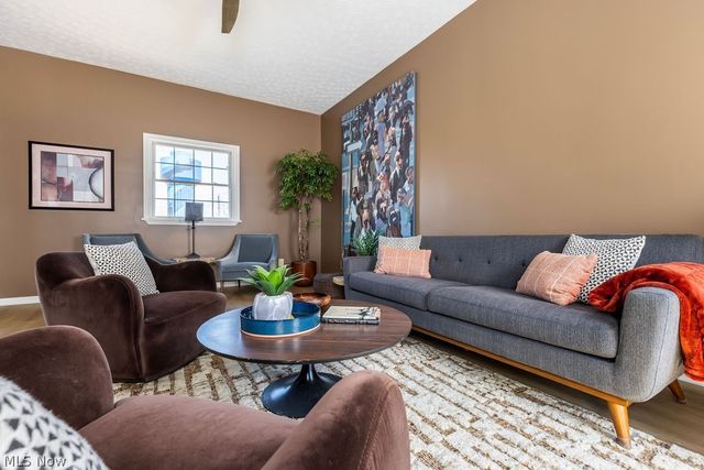 4210 Clinton Avenue, Cleveland, OH 44113