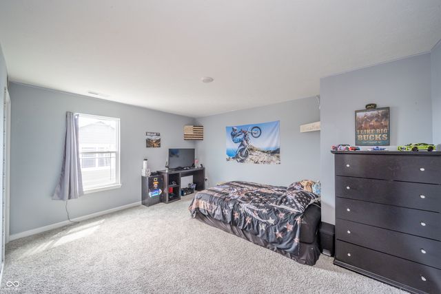 305 Waterford Lane, Pendleton, IN 46064