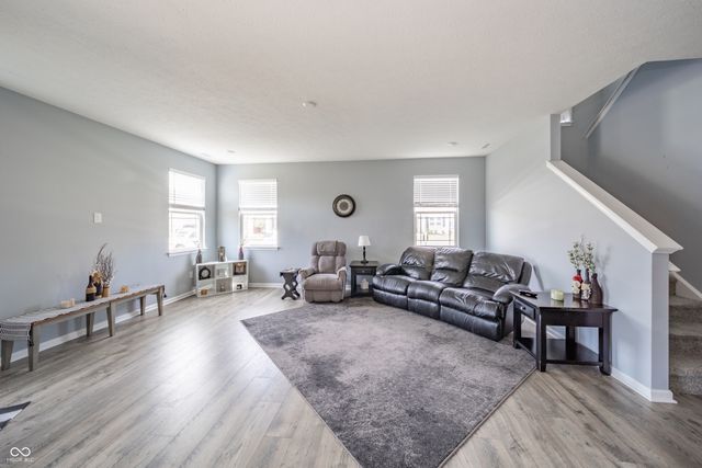 305 Waterford Lane, Pendleton, IN 46064