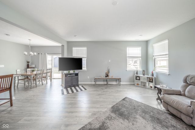 305 Waterford Lane, Pendleton, IN 46064