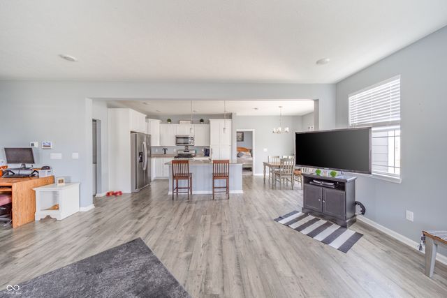 305 Waterford Lane, Pendleton, IN 46064