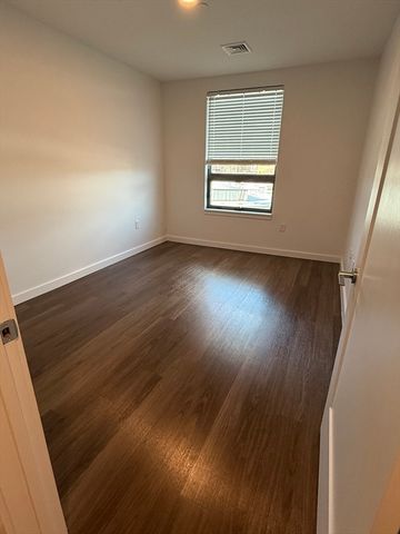 466 River Street 308, Boston, MA 02126