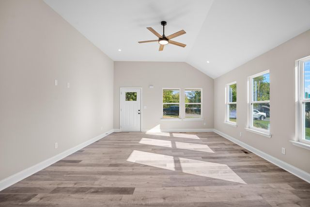 67 Lookout Drive, Rossville, GA 30741