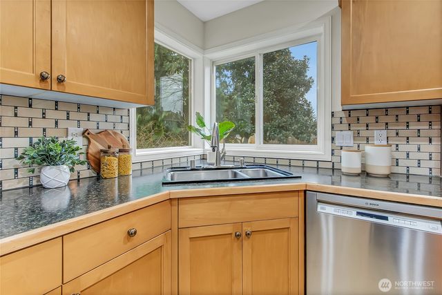 12708 115th Street Ct E, Puyallup, WA 98374