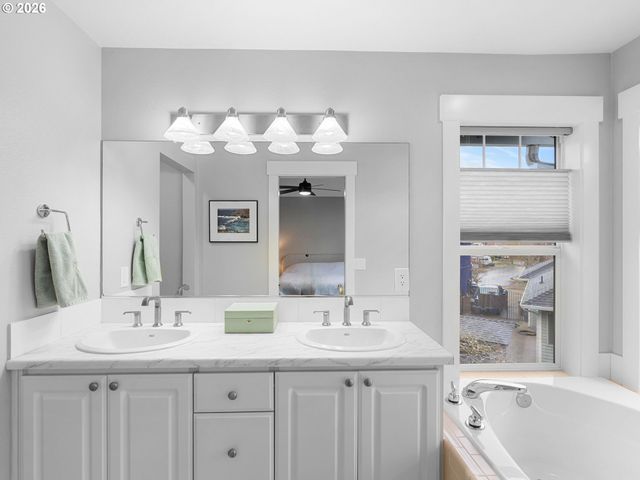 22504 Sw RICKARD Pl, Sherwood, OR 97140