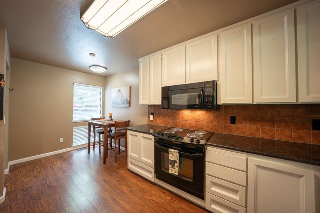 1128 Fairway Ct, Murphys, CA 95247