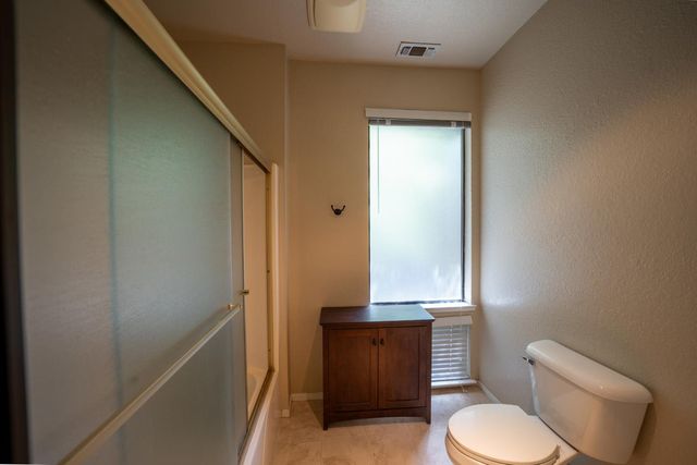 1128 Fairway Ct, Murphys, CA 95247
