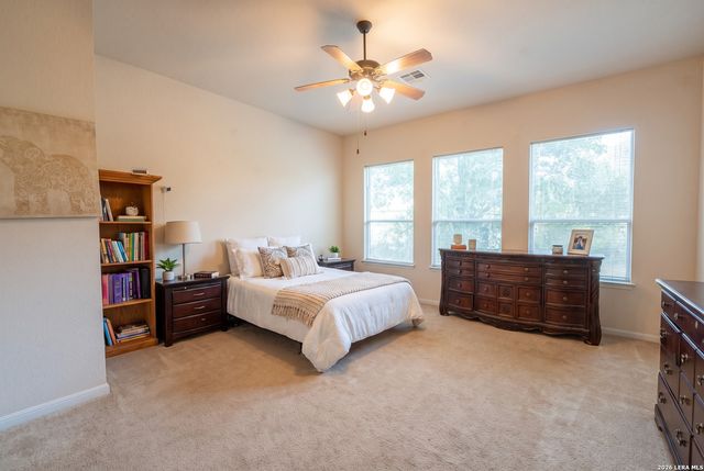 24823 WHITE CRK, San Antonio, TX 78255