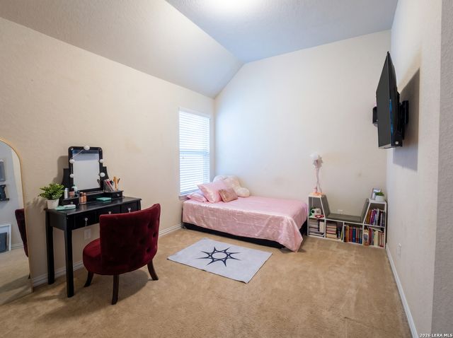 24823 WHITE CRK, San Antonio, TX 78255