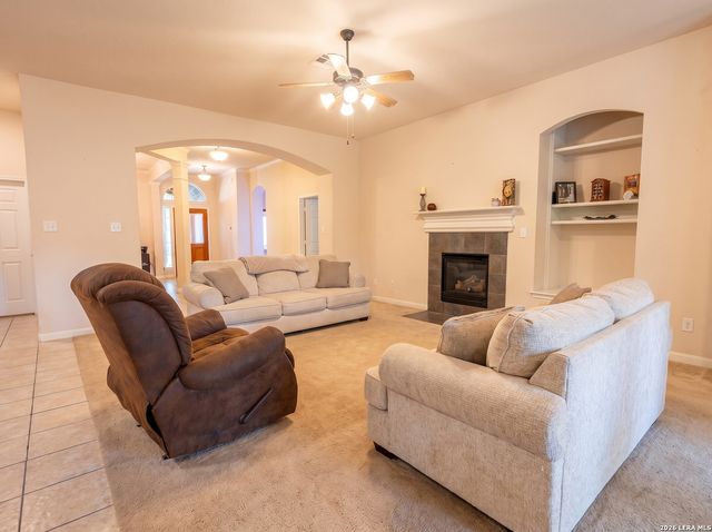 24823 WHITE CRK, San Antonio, TX 78255